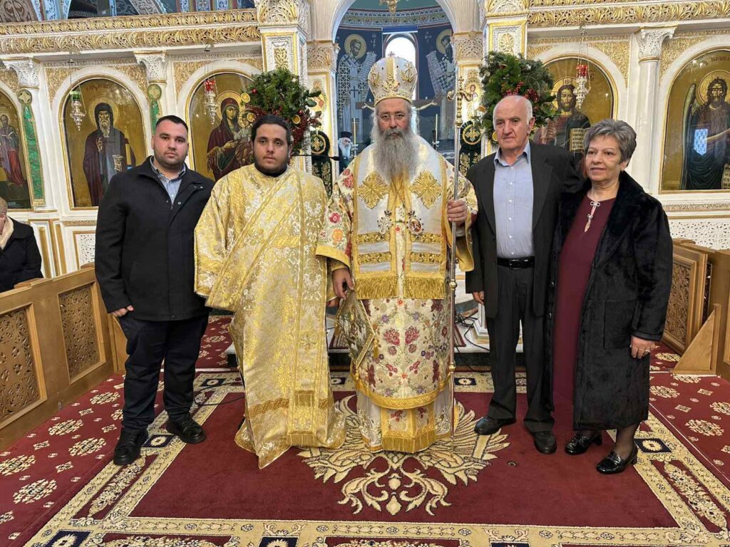 ΧΕΙΡΟΤΟΝΙΑ ΔΙΑΚΟΝΟΥ ΣΤΗΝ ΙΕΡΑ ΜΗΤΡΟΠΟΛΗ ΚΙΤΡΟΥΣ